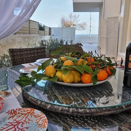 La Residenza Del Lido Pantanello アヴォラ